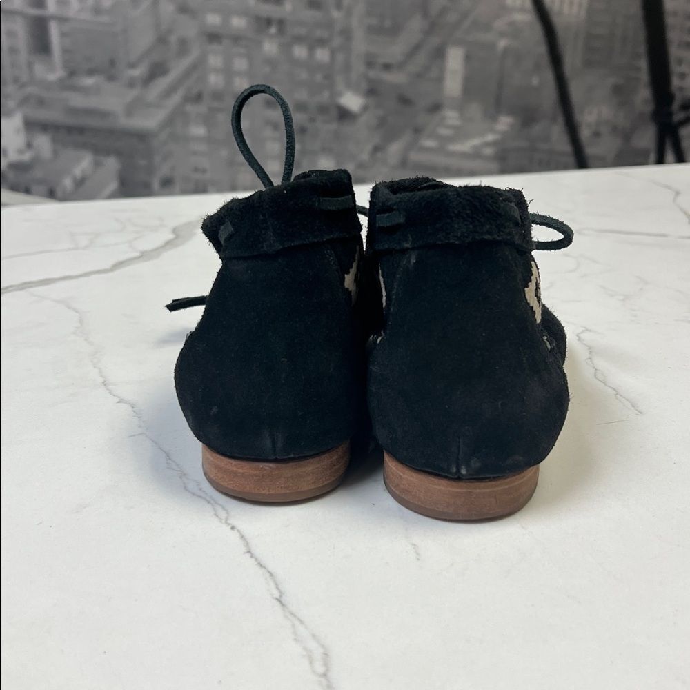 Soludos Embroidered Moccasin Black Ankle Booties Sz 6.5 - Picture 4 of 9